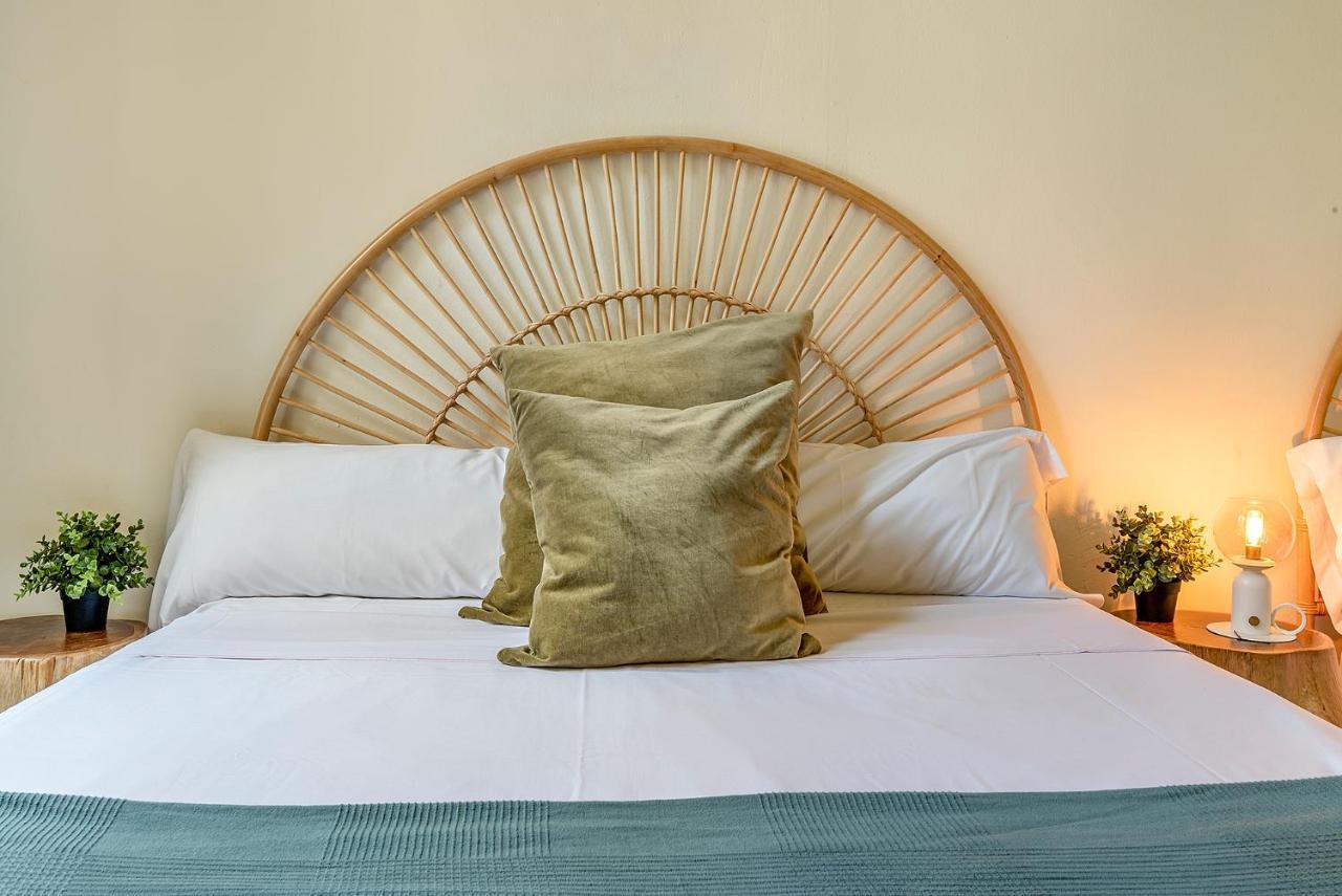Clandestino Suites Barcelona Bagian luar foto