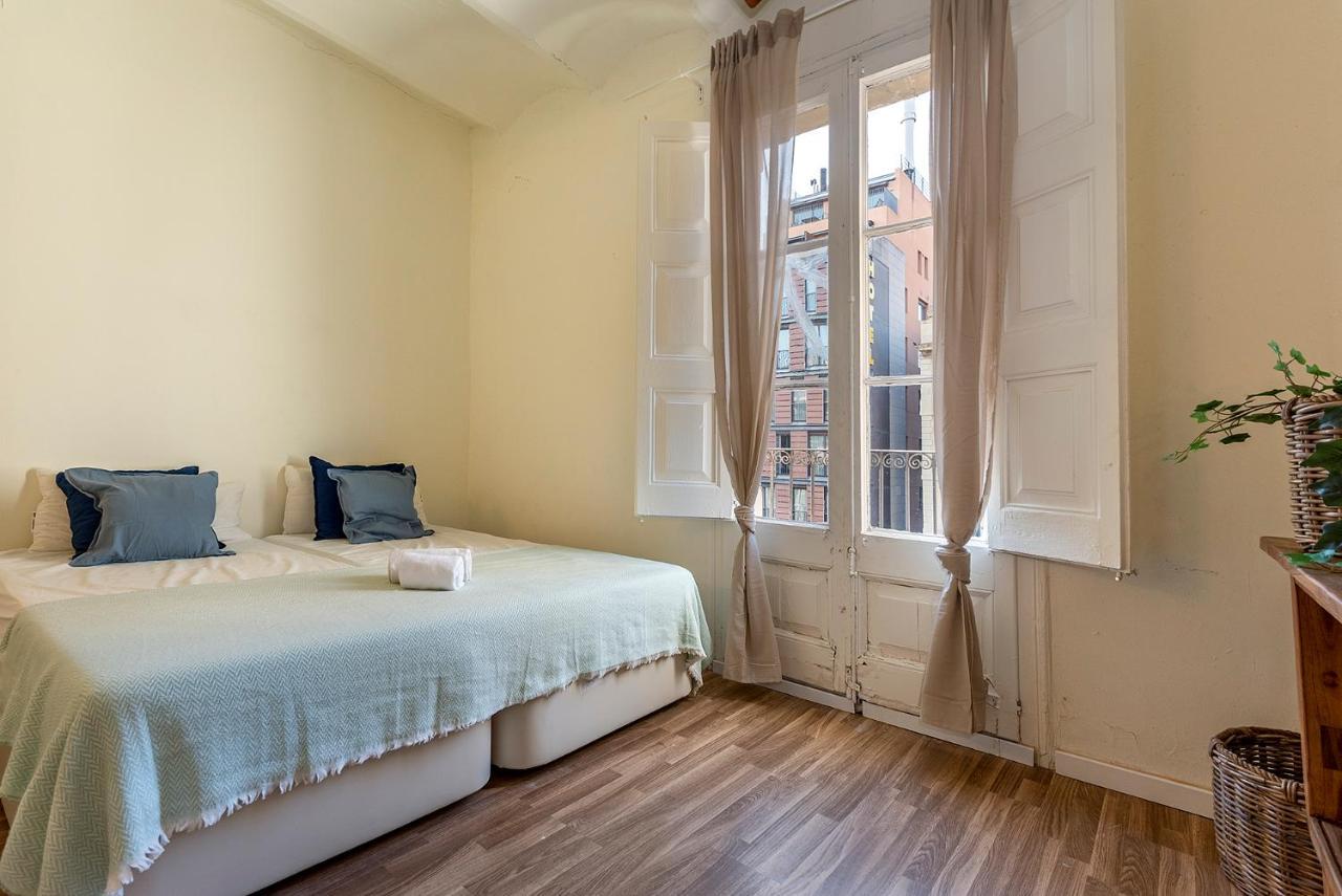 Clandestino Suites Barcelona Bagian luar foto