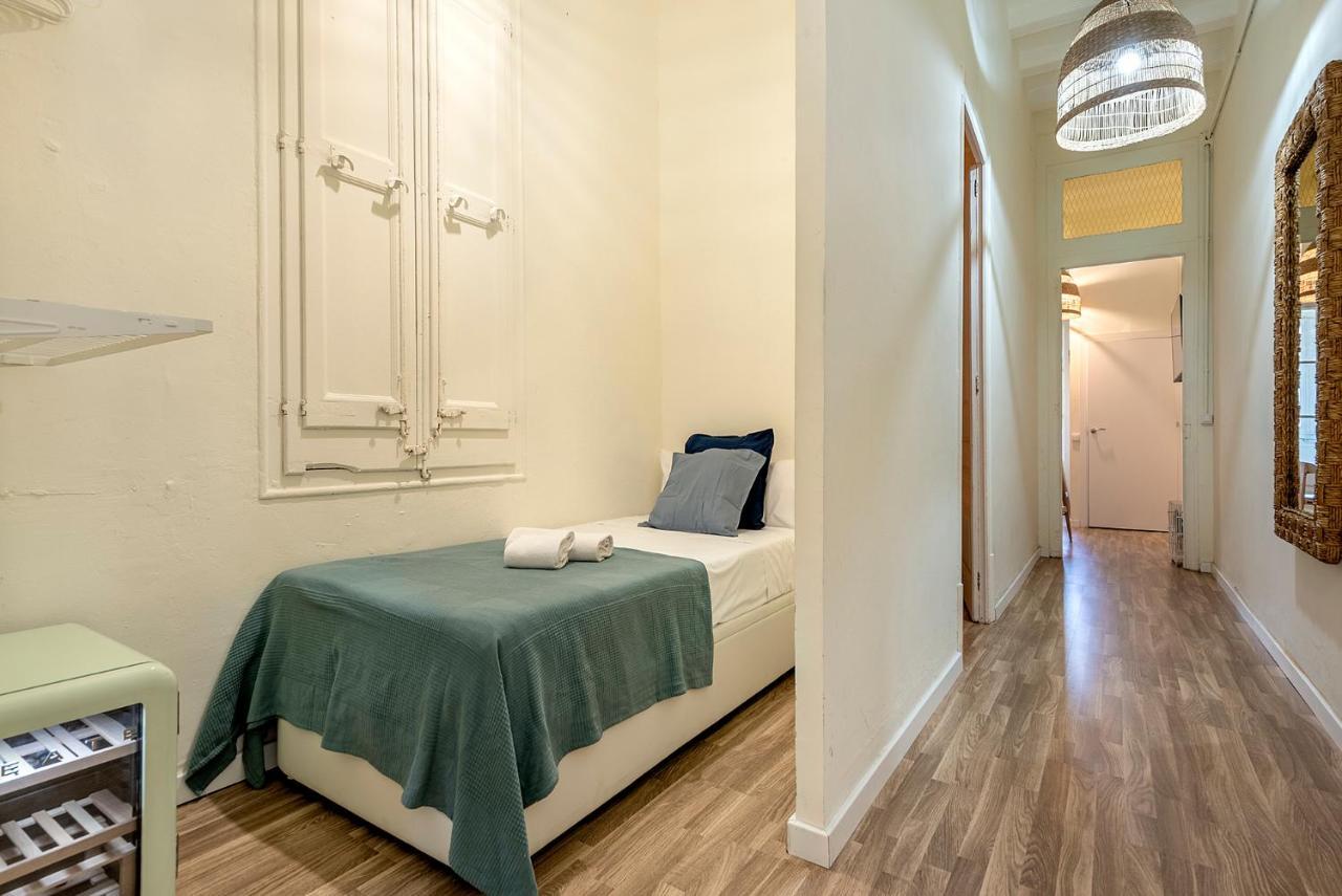 Clandestino Suites Barcelona Bagian luar foto