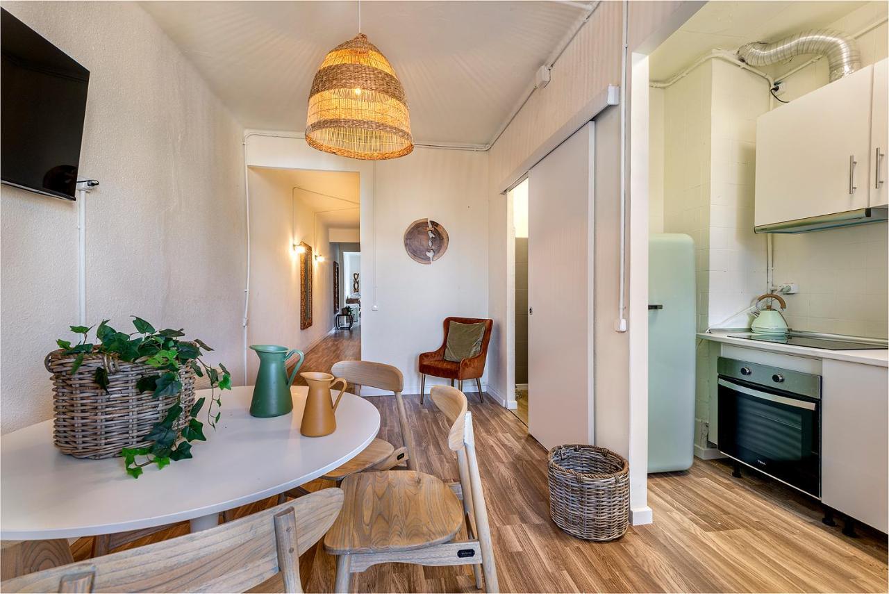 Clandestino Suites Barcelona Bagian luar foto