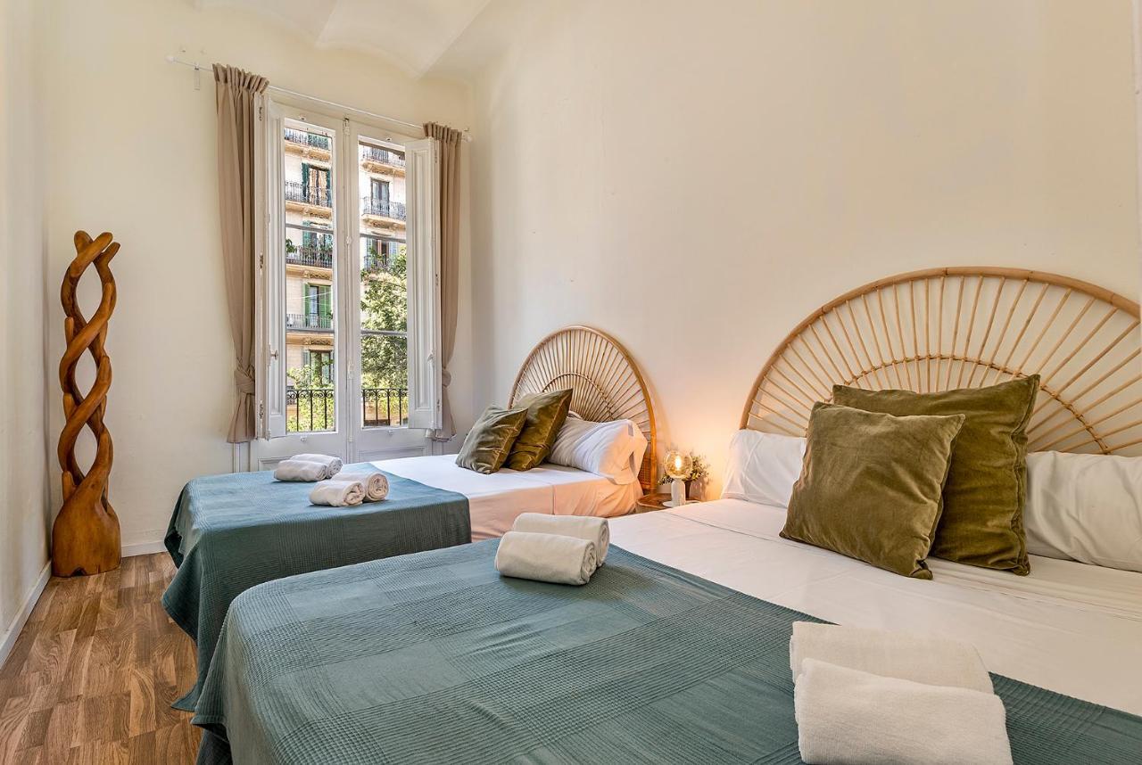 Clandestino Suites Barcelona Bagian luar foto