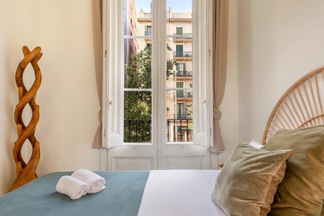 Clandestino Suites Barcelona Bagian luar foto
